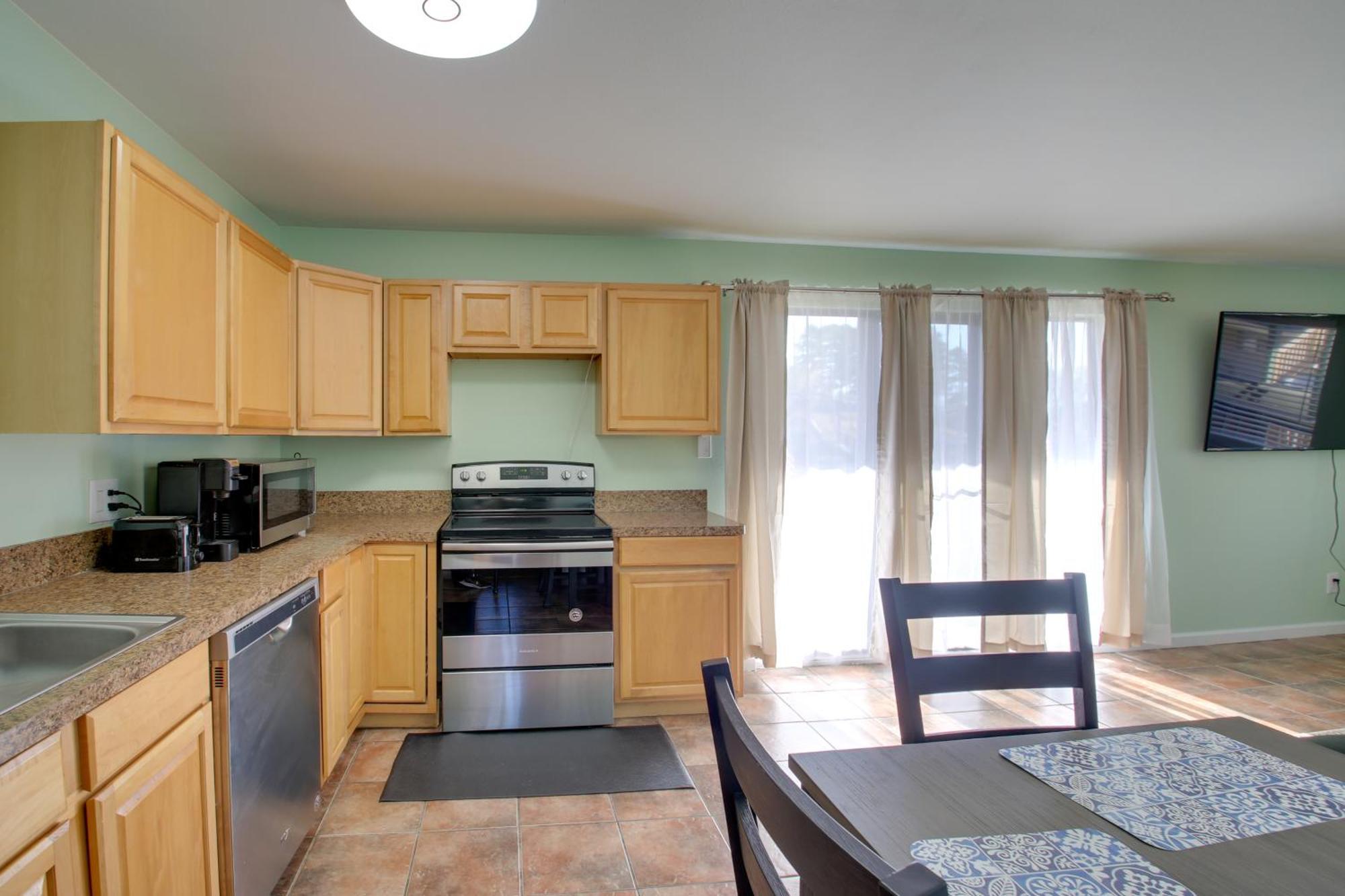 Hot Springs Condo With Lake Access And Boat Dock! Kültér fotó